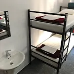 호스텔 Bedsy 부쿠레슈티