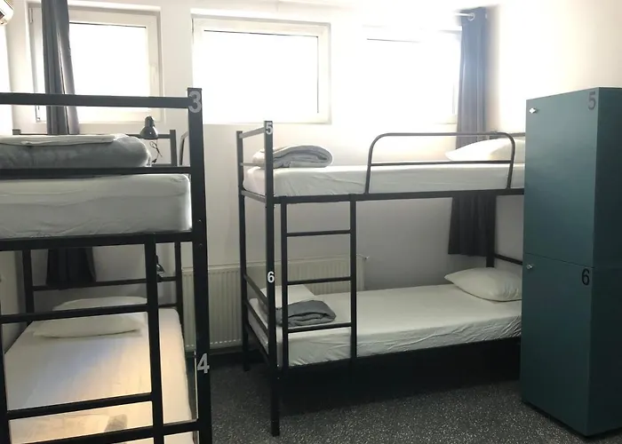 Bedsy Albergue