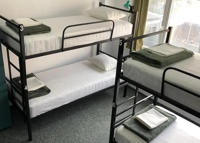 Bedsy Hostel